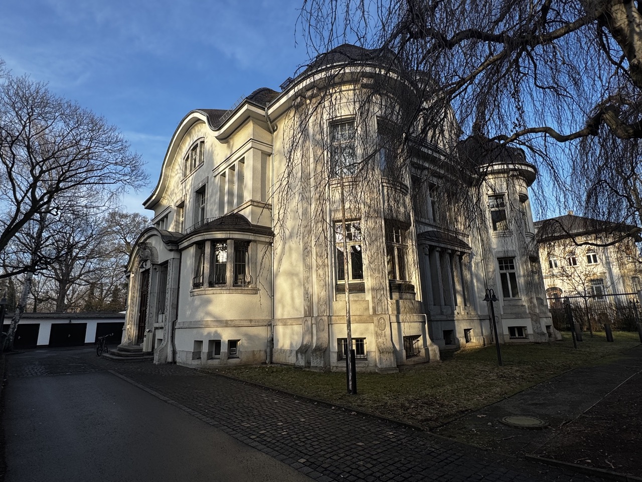 Foto außen, Deutsches Literaturinstitut Leipzig