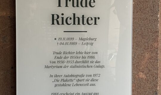 Trude Richter – Enthüllung der Plakette der Künstlerspur, 8. Mai 2026